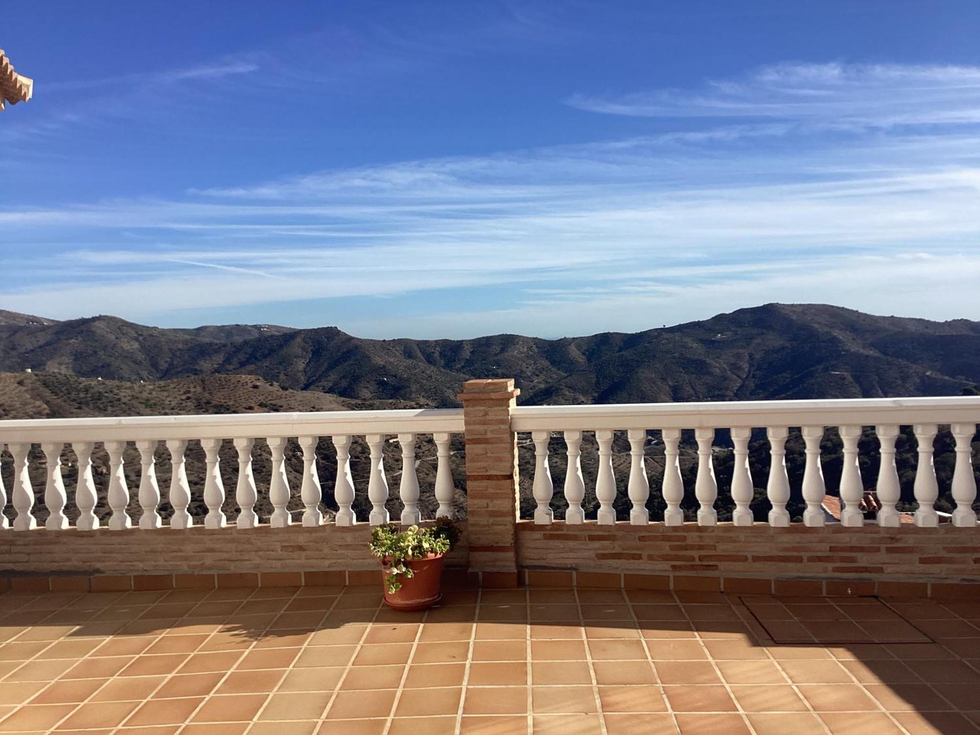 Casa Chalet Montes De